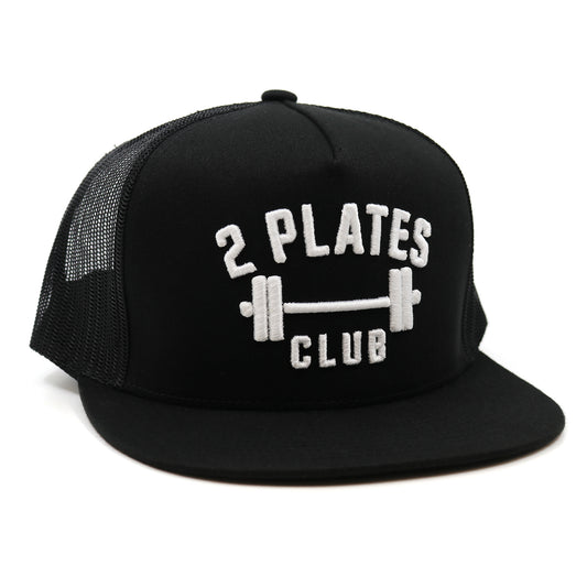 Black cap with '2 Plates Club' text and barbell graphic on a white background